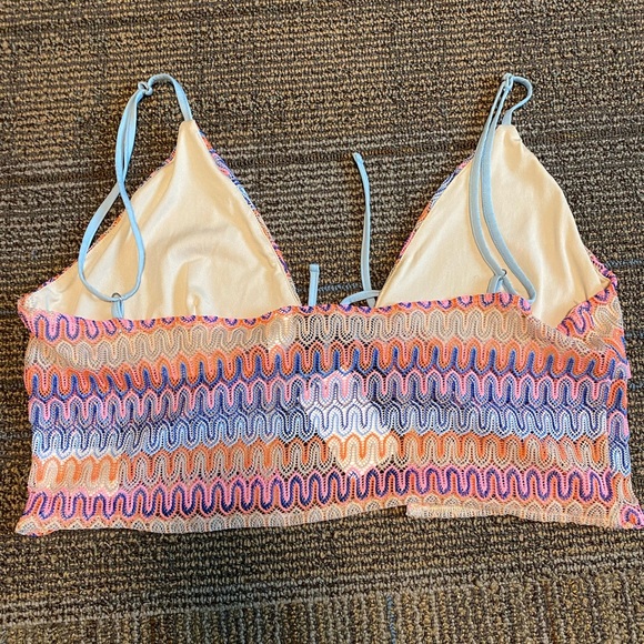 H&M tank top - Picture 2 of 3